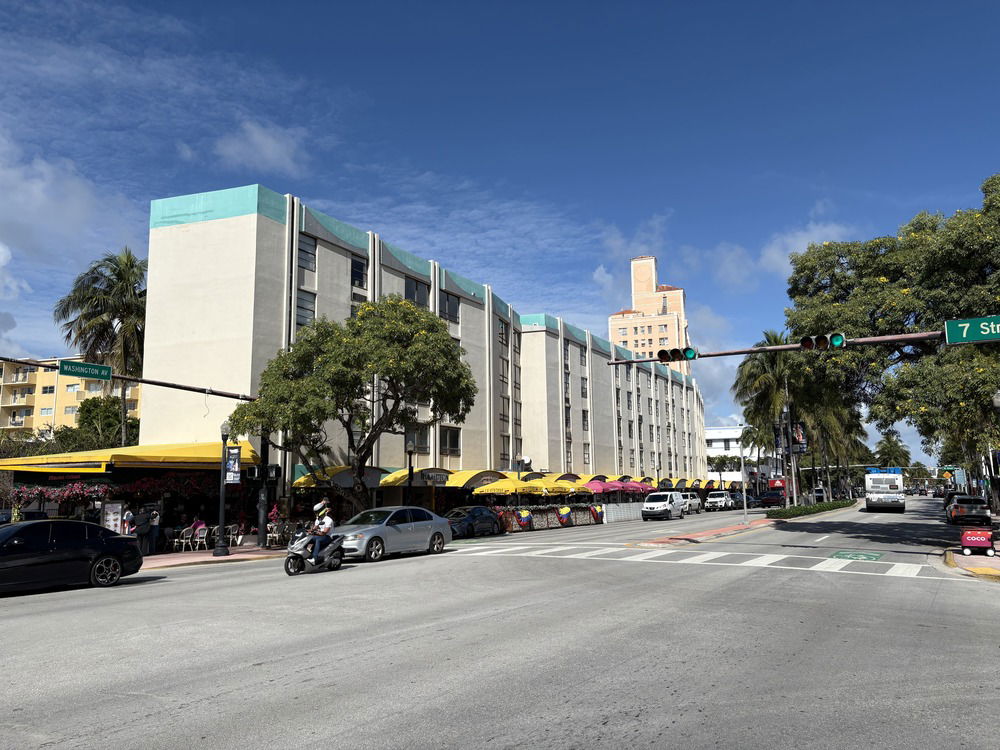 The Hampton on Washington Ave  photo 3